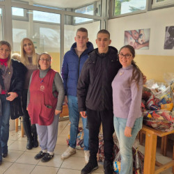 Univerzitet naslovna