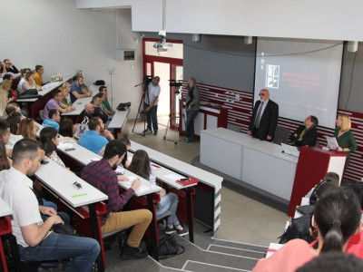 Advokat Kalman Štanjo održao tribinu 