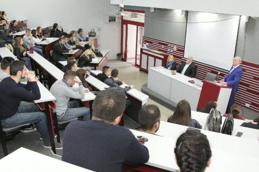 Emeritus prof. dr Kostadin Pušara upoznao studente sa novim paradigmama jugoistočne Evrope