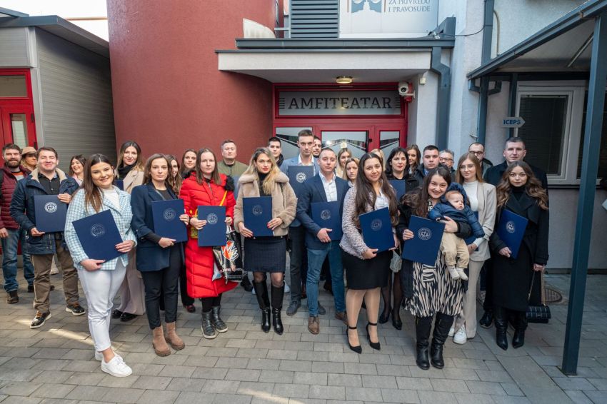 SVEČANA DODELA DIPLOMA